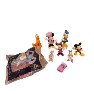 Lot of Disney Characters PVC Cake Toppers Donald Daisy Minnie Mickey Pluto 2"